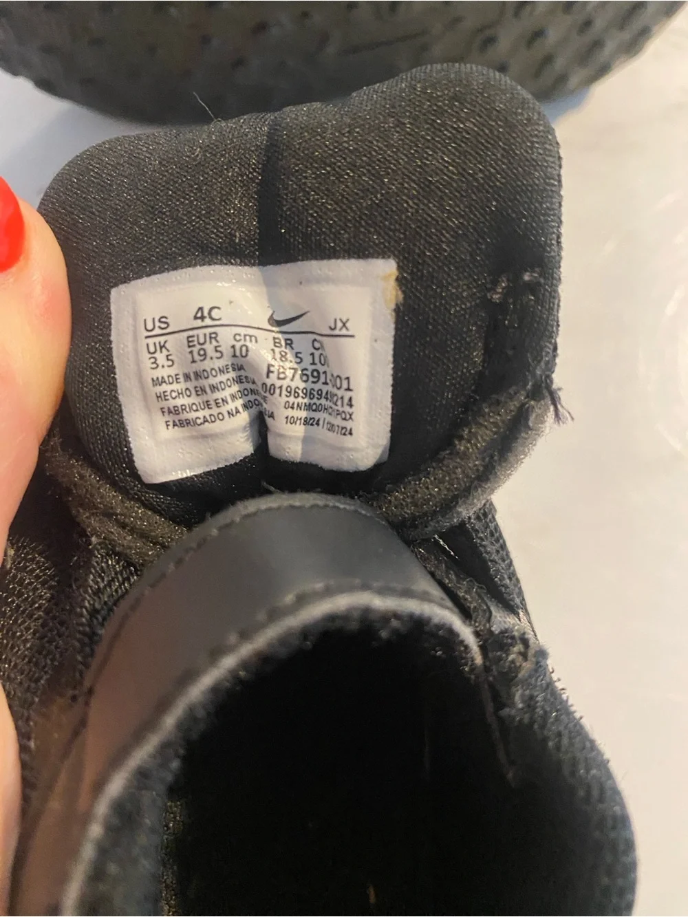 Nike Kids Black Velcro Mesh Sneakers
